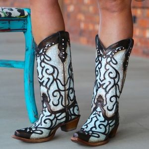 🎉 FLASH SALE 🎉 Corral tall glitter boots 6.5